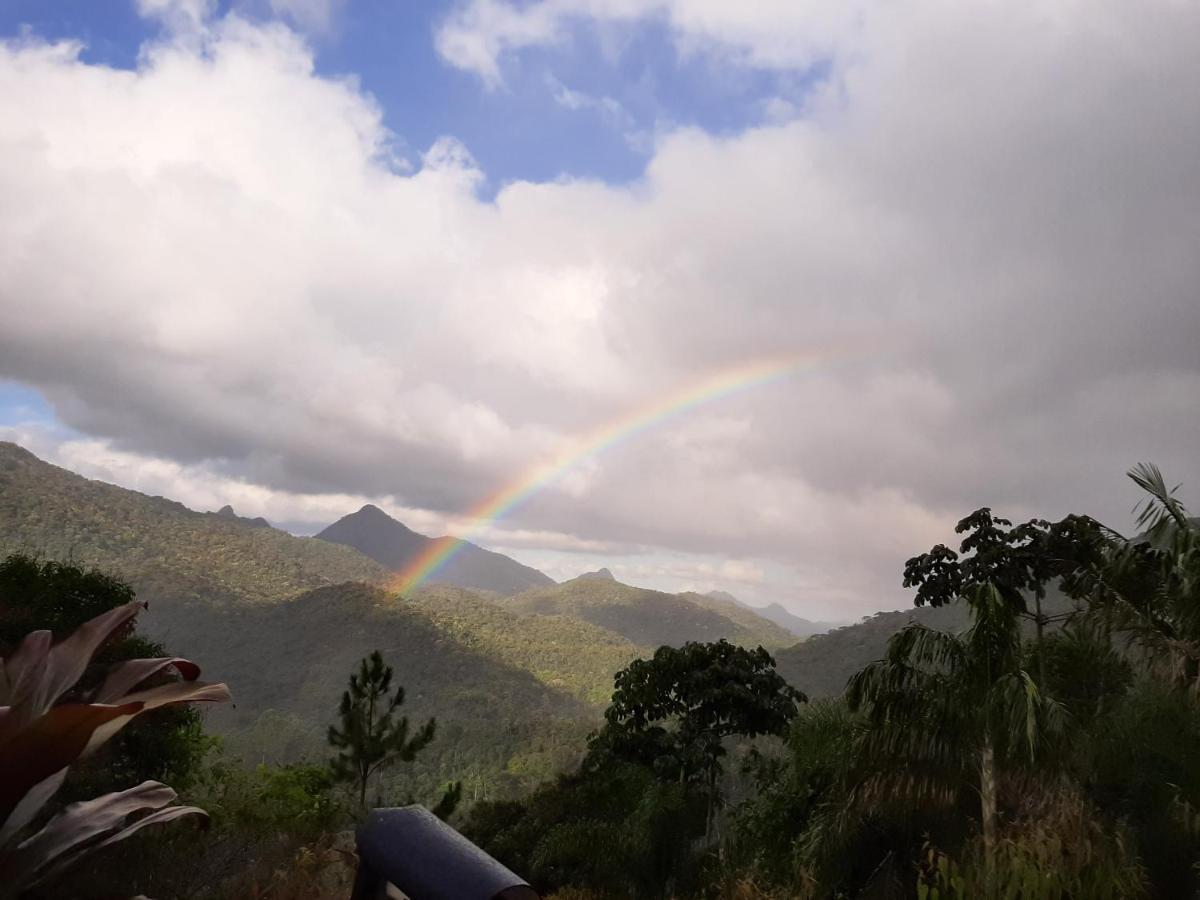 הוילה לומיאר Chale Pakere Bellavista - Visao Magnifica Do Vale E Montanhas A Mais De Mil Metros De Altitude, Wi-Fi, Sauna, Piscina E Agua De Nascente מראה חיצוני תמונה