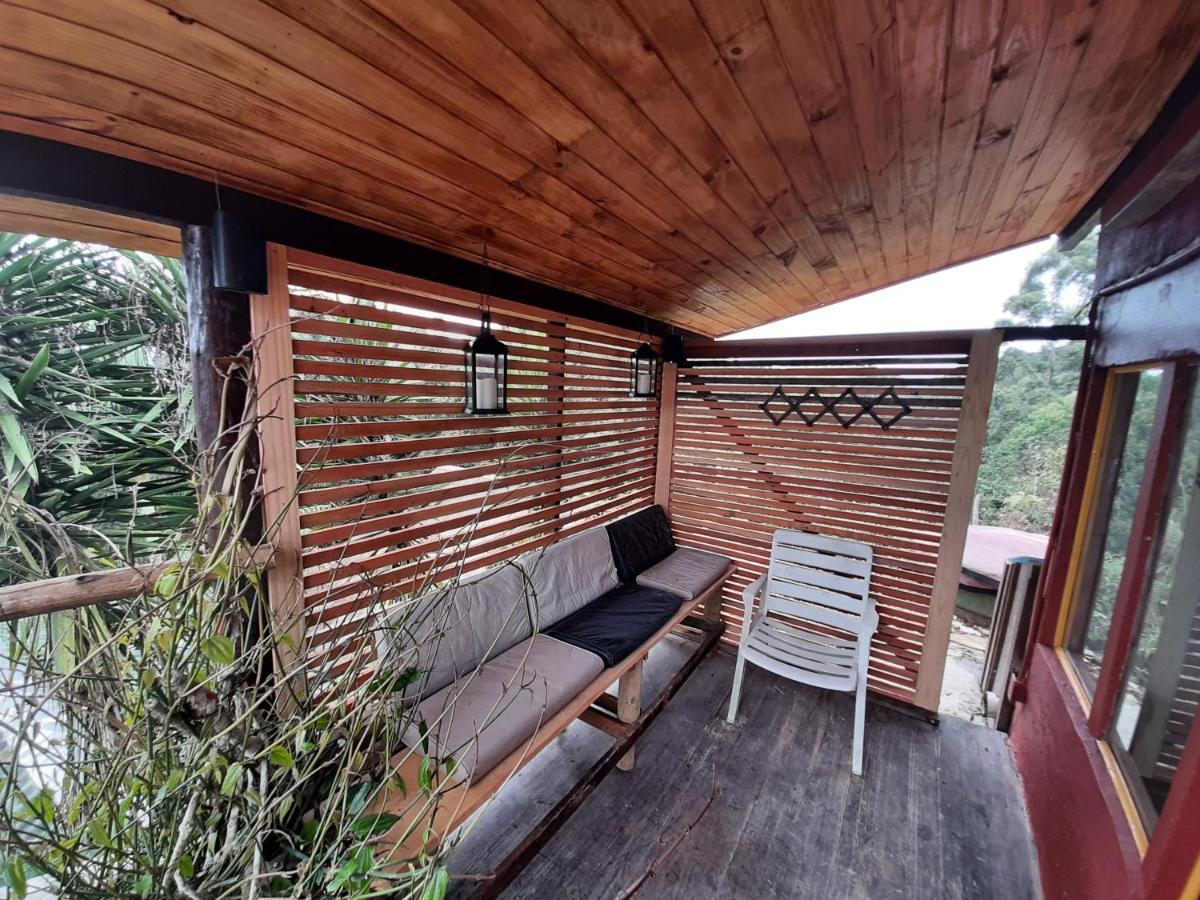 הוילה לומיאר Chale Pakere Bellavista - Visao Magnifica Do Vale E Montanhas A Mais De Mil Metros De Altitude, Wi-Fi, Sauna, Piscina E Agua De Nascente מראה חיצוני תמונה